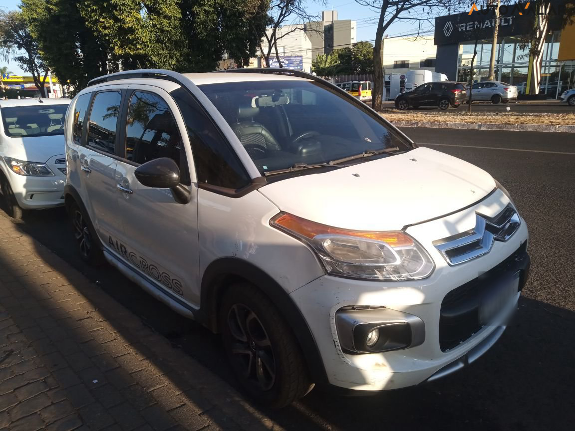 CITROEN AIRCROSS 1.6 GLX 16V FLEX 4P AUTOMATICO