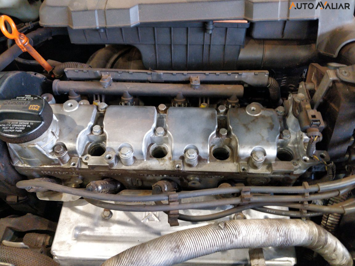 VOLKSWAGEN GOL 1.0 MI 8V FLEX 4P MANUAL G.V