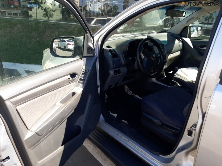 CHEVROLET S10 2.4 ADVANTAGE 4X2 CD 8V FLEX 4P MANUAL