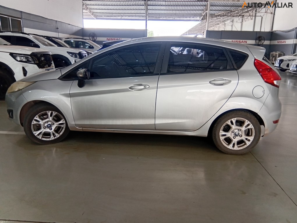 FORD FIESTA 1.5 SE HATCH 16V FLEX 4P MANUAL
