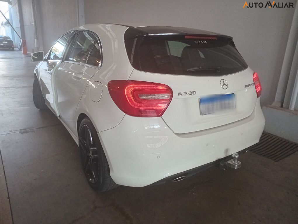 MERCEDES-BENZ A 200 1.6 TURBO STYLE 16V GASOLINA 4P AUTOMATICO
