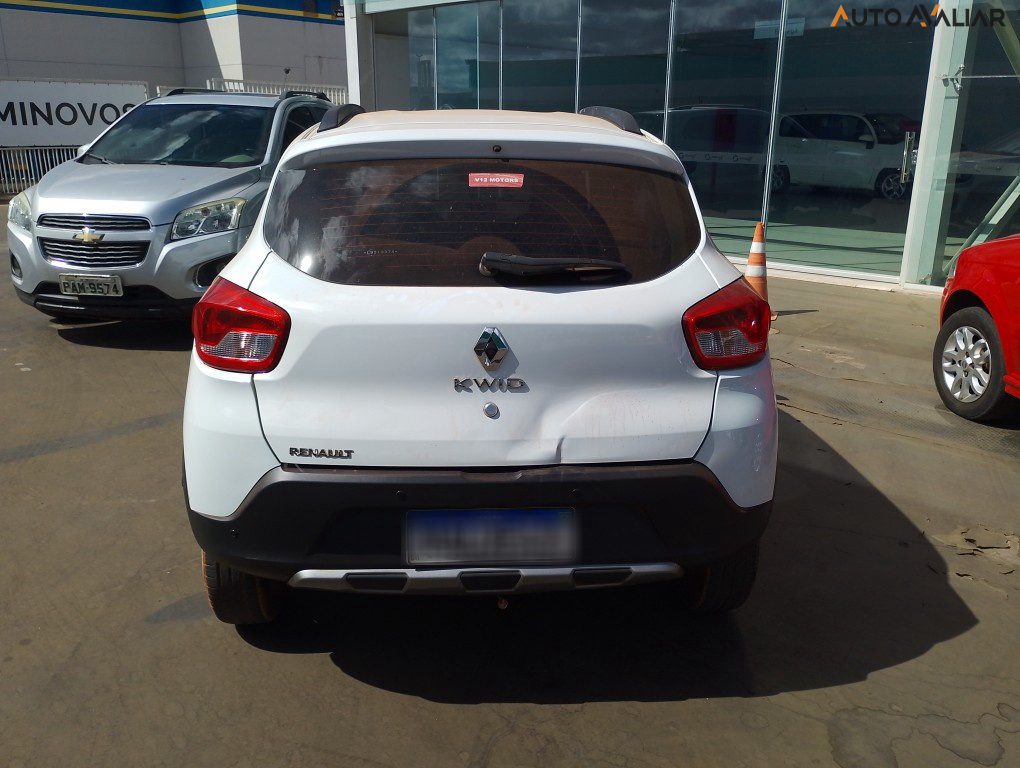 RENAULT KWID 1.0 12V SCE FLEX OUTSIDER MANUAL