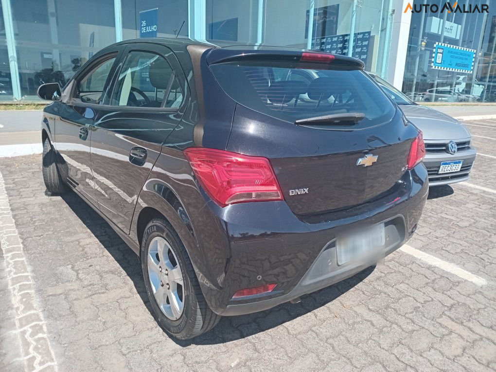 CHEVROLET ONIX 1.4 MPFI LT 8V FLEX 4P MANUAL