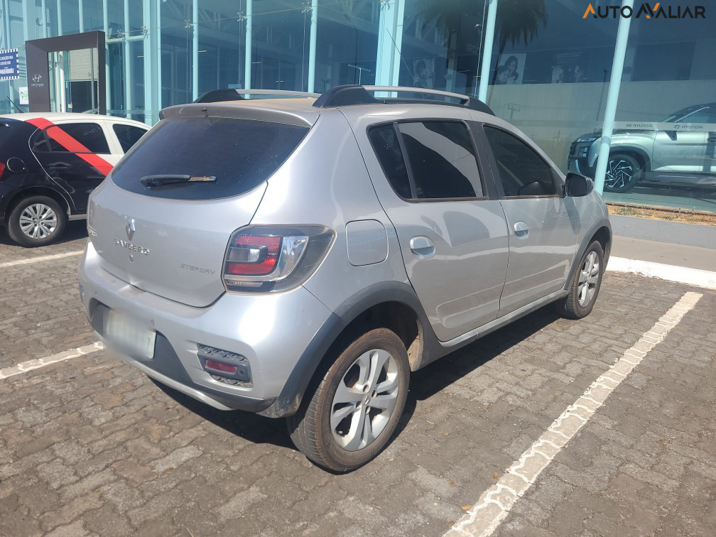 RENAULT SANDERO 1.6 STEPWAY 8V FLEX 4P MANUAL