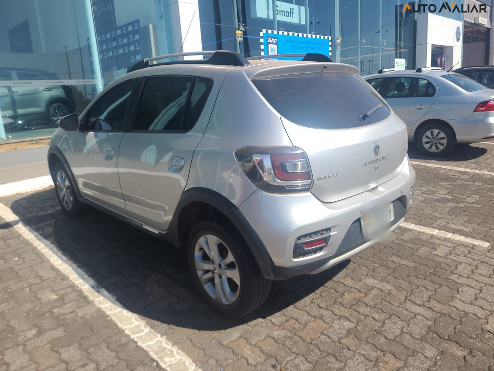 RENAULT SANDERO 1.6 STEPWAY 8V FLEX 4P MANUAL