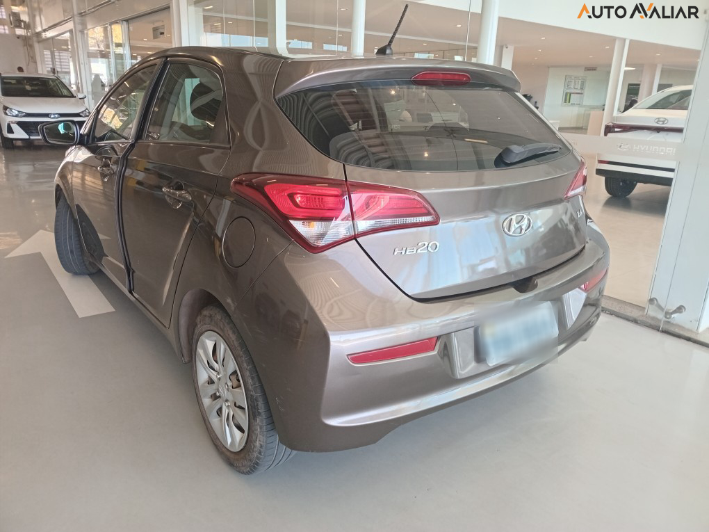 HYUNDAI HB20 1.6 COMFORT PLUS 16V FLEX 4P MANUAL