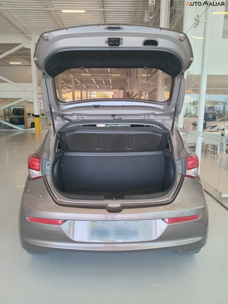 HYUNDAI HB20 1.6 COMFORT PLUS 16V FLEX 4P MANUAL