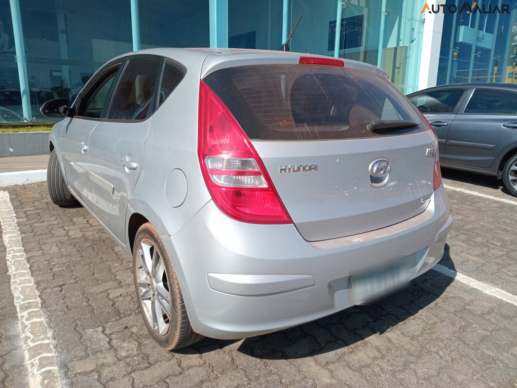 HYUNDAI I30 2.0 MPFI GLS 16V GASOLINA 4P MANUAL