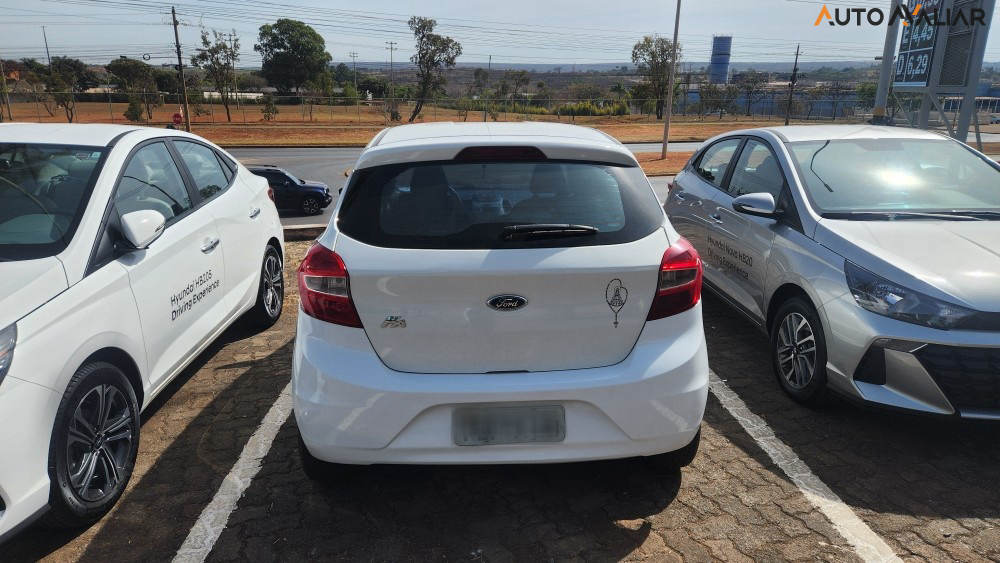 FORD KA 1.0 SE PLUS 12V FLEX 4P MANUAL