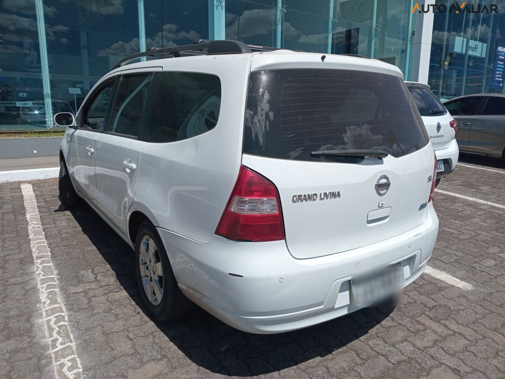 NISSAN GRAND LIVINA 1.8 SL 16V FLEX 4P AUTOMATICO