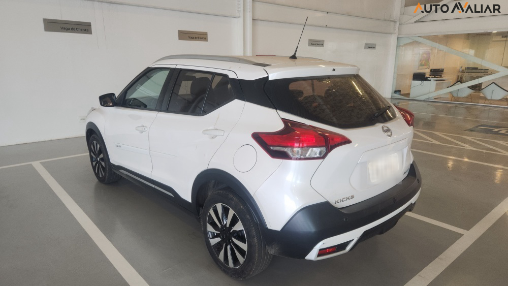 NISSAN KICKS 1.6 16V FLEXSTART SV 4P XTRONIC