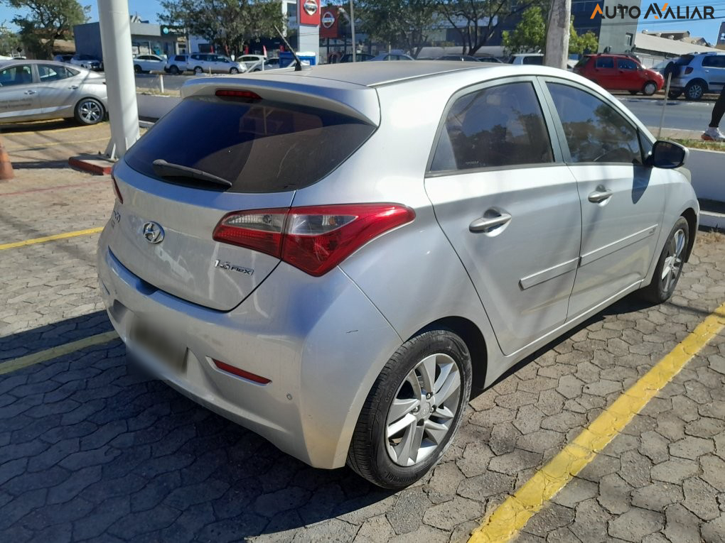 HYUNDAI HB20 1.6 COMFORT STYLE 16V FLEX 4P MANUAL