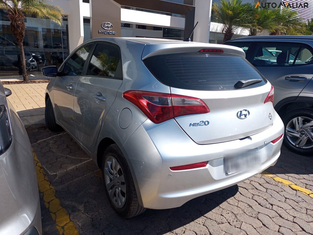 HYUNDAI HB20 1.0 COMFORT 12V FLEX 4P MANUAL
