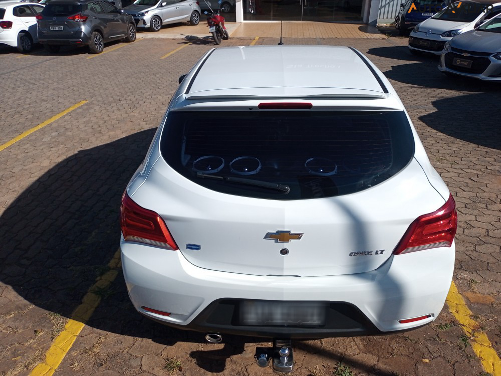 CHEVROLET ONIX 1.0 MPFI LT 8V FLEX 4P MANUAL