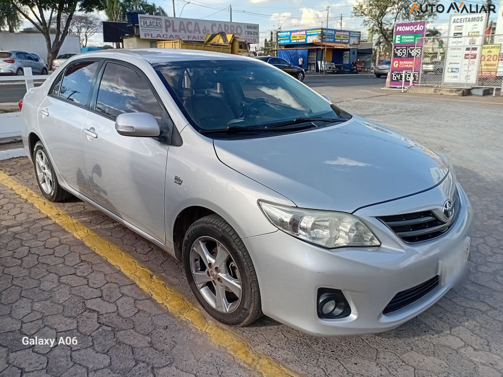 TOYOTA COROLLA 2.0 XEI 16V FLEX 4P AUTOMATICO