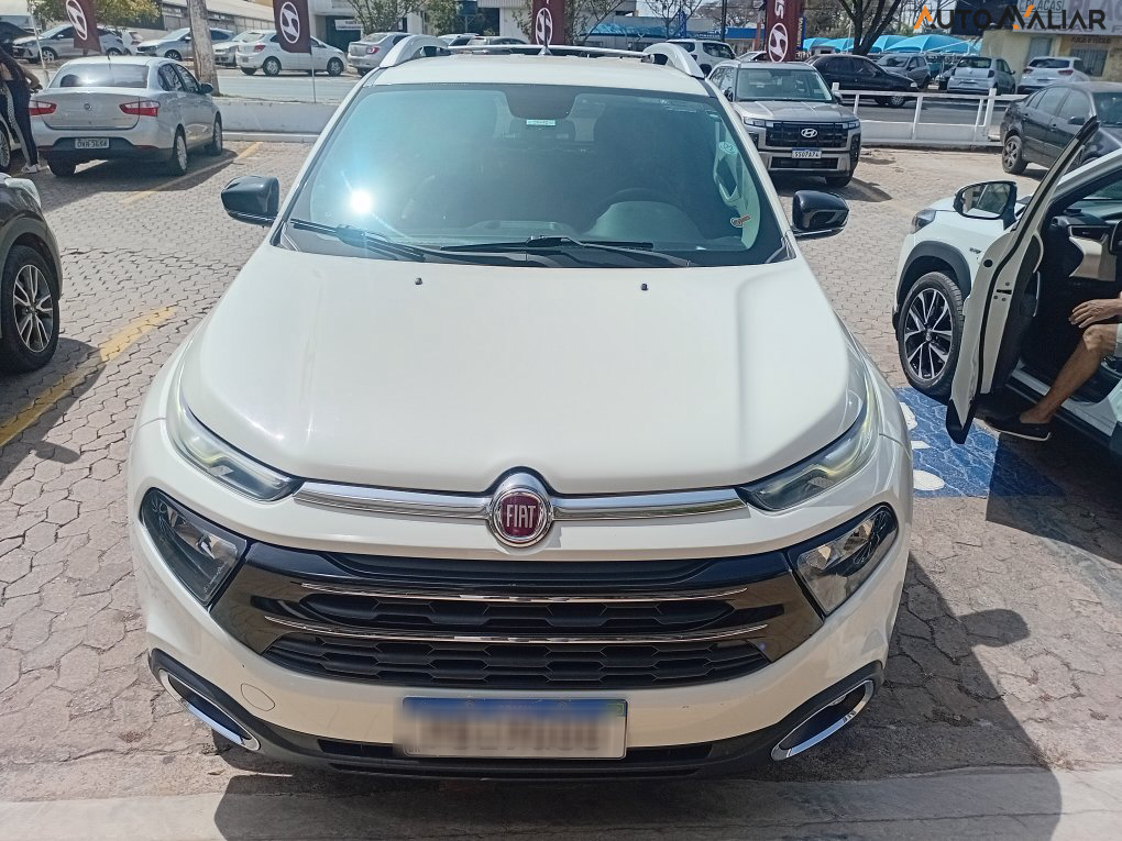 FIAT TORO 2.4 16V MULTIAIR FLEX VOLCANO AT9