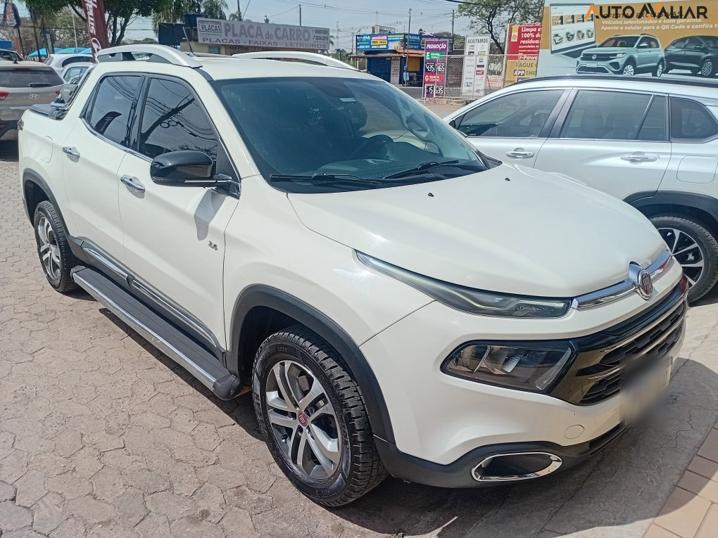 FIAT TORO 2.4 16V MULTIAIR FLEX VOLCANO AT9