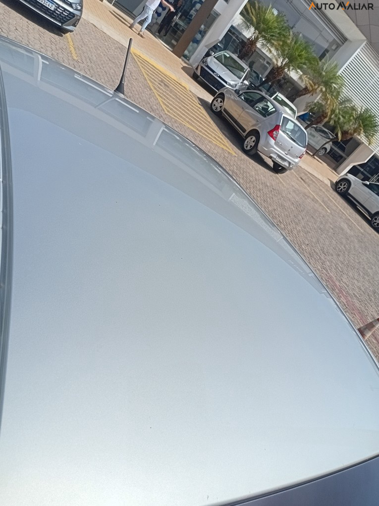 FIAT GRAND SIENA 1.6 MPI ESSENCE 16V FLEX 4P MANUAL