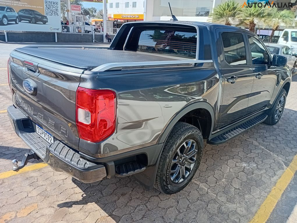 FORD RANGER 2.0 TURBO DIESEL CD BLACK 4X2 AUTOMÁTICO