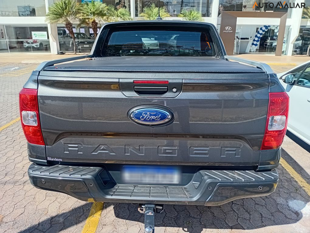 FORD RANGER 2.0 TURBO DIESEL CD BLACK 4X2 AUTOMÁTICO