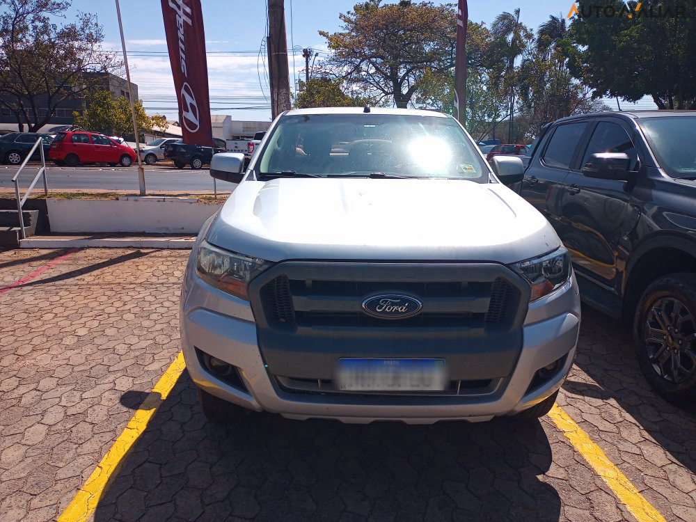 FORD RANGER 2.2 XLS 4X4 CD 16V DIESEL 4P AUTOMATICO