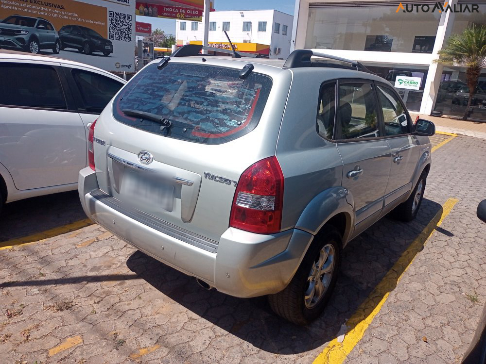 HYUNDAI TUCSON 2.0 MPFI GLS 16V 143CV 2WD GASOLINA 4P AUTOMATICO