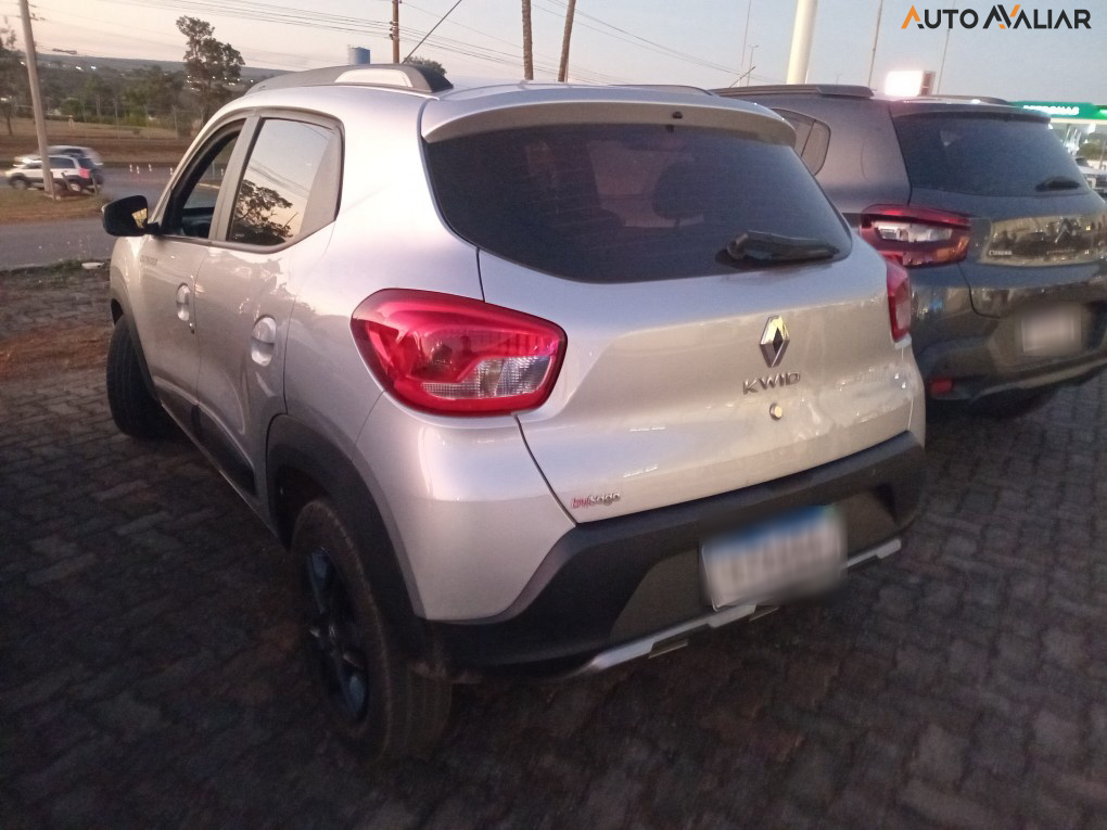 RENAULT KWID 1.0 12V SCE FLEX OUTSIDER MANUAL