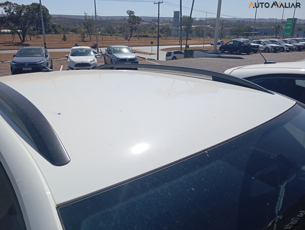 VOLKSWAGEN T-CROSS 1.0 200 TSI TOTAL FLEX AUTOMÁTICO