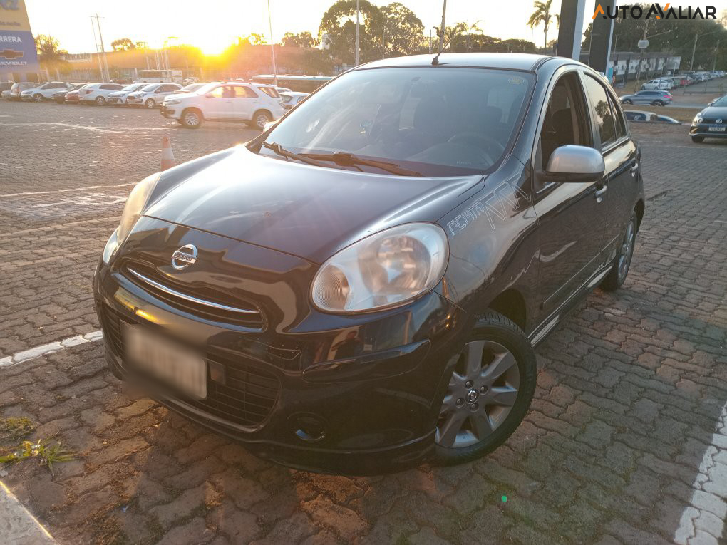 NISSAN MARCH 1.6 SR 16V FLEX 4P MANUAL