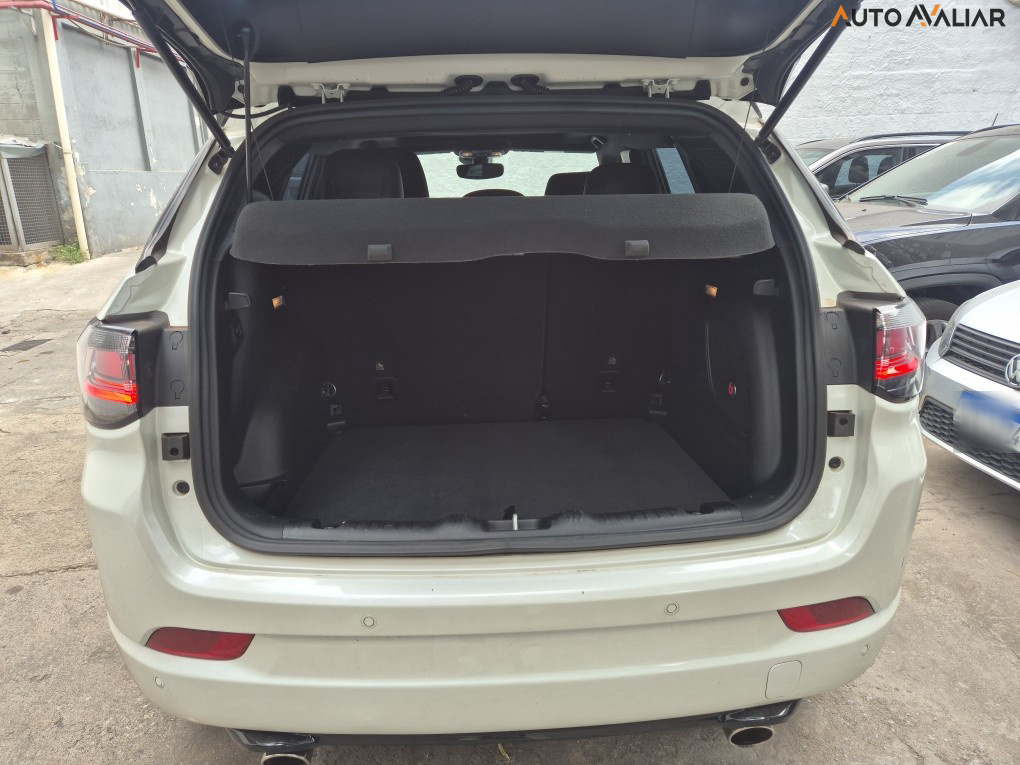 JEEP COMPASS 2.0 HURRICANE 4 TURBO GASOLINA BLACKHAWK AT9