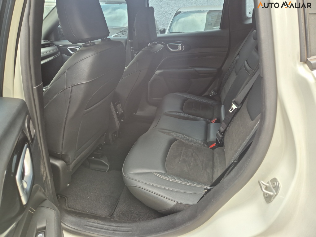 JEEP COMPASS 2.0 HURRICANE 4 TURBO GASOLINA BLACKHAWK AT9