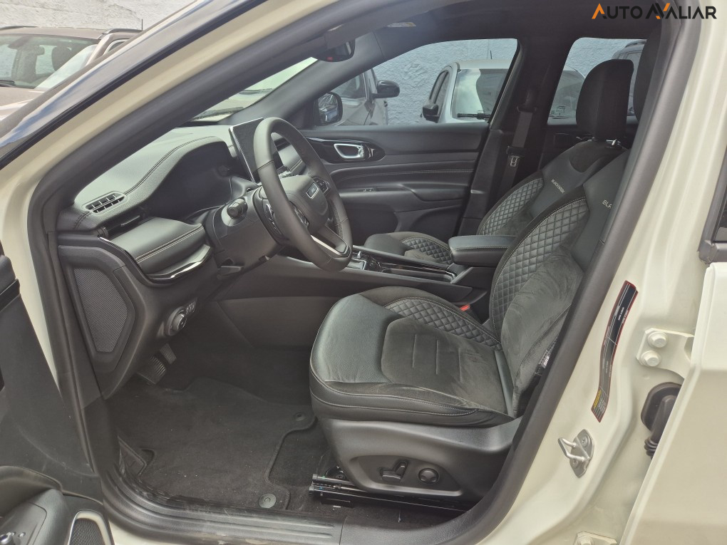 JEEP COMPASS 2.0 HURRICANE 4 TURBO GASOLINA BLACKHAWK AT9