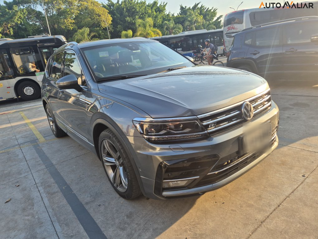 VOLKSWAGEN TIGUAN 2.0 350 TSI GASOLINA ALLSPACE R-LINE 4MOTION DSG