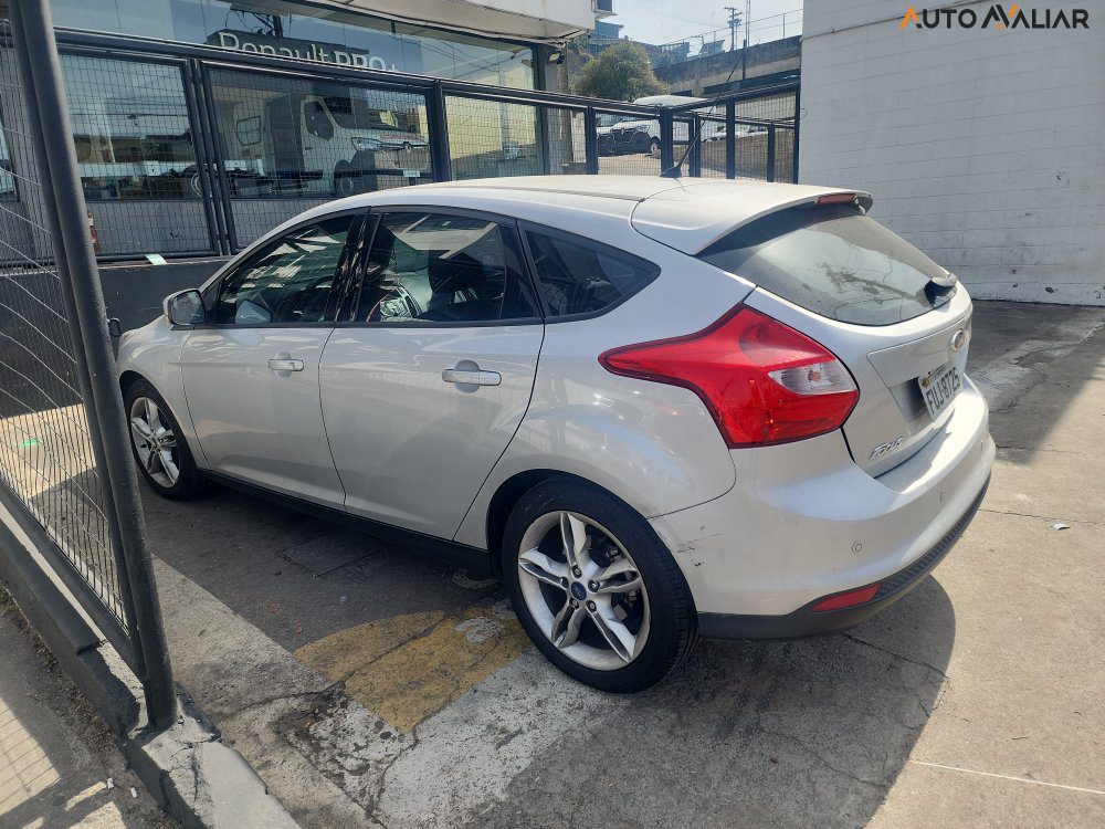 FORD FOCUS 2.0 SE 16V FLEX 4P POWERSHIFT