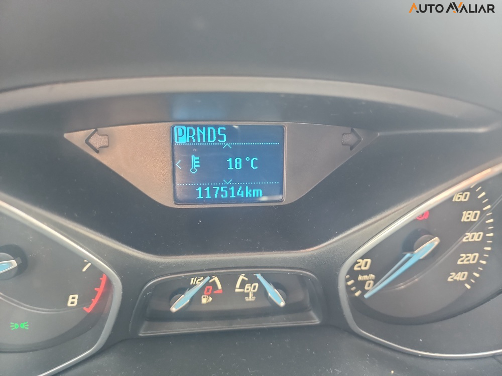 FORD FOCUS 2.0 SE 16V FLEX 4P POWERSHIFT