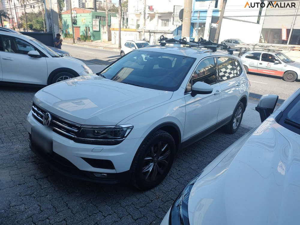 VOLKSWAGEN TIGUAN 1.4 250 TSI TOTAL FLEX ALLSPACE COMFORTLINE TIPTRONIC
