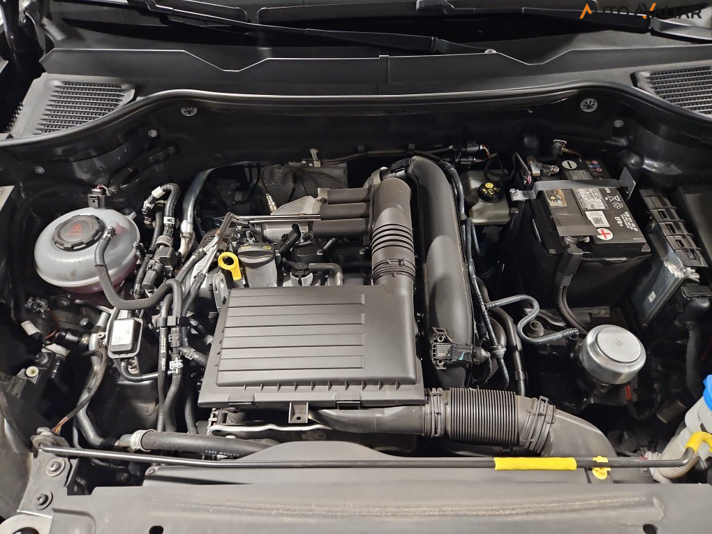 VOLKSWAGEN TAOS 1.4 250 TSI TOTAL FLEX COMFORTLINE AUTOM&Aacute;TICO