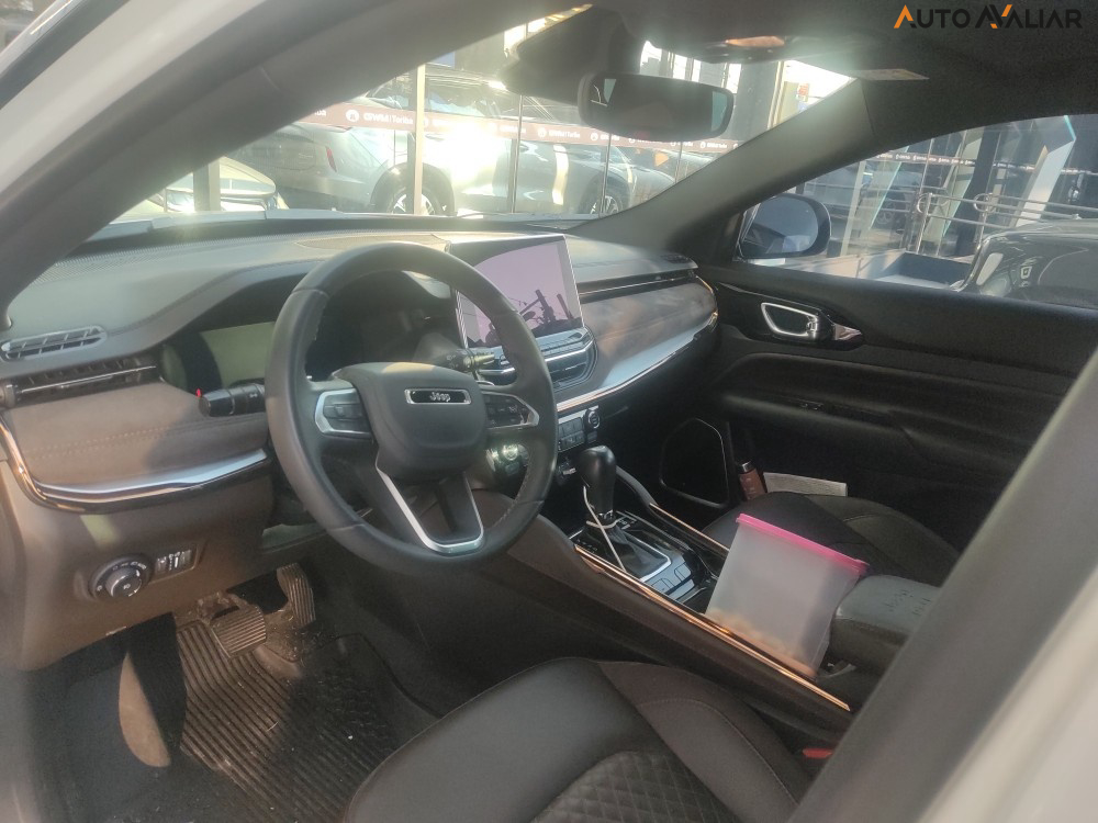 JEEP COMMANDER 1.3 T270 TURBO FLEX OVERLAND AT6