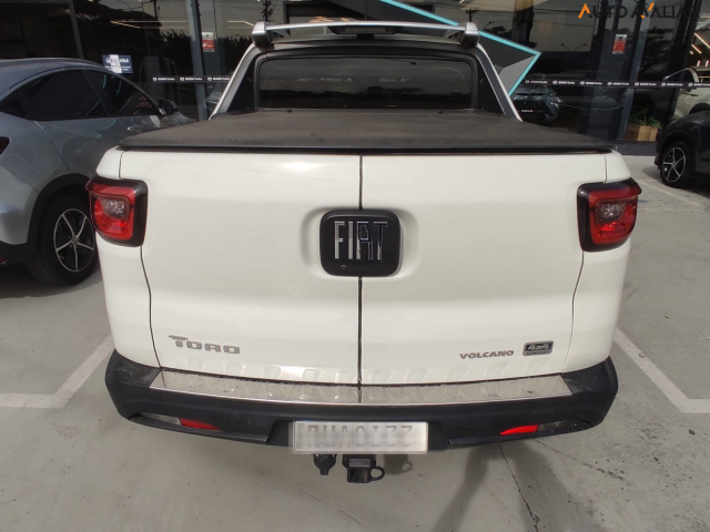 FIAT TORO 2.0 16V TURBO DIESEL VOLCANO 4WD AT9