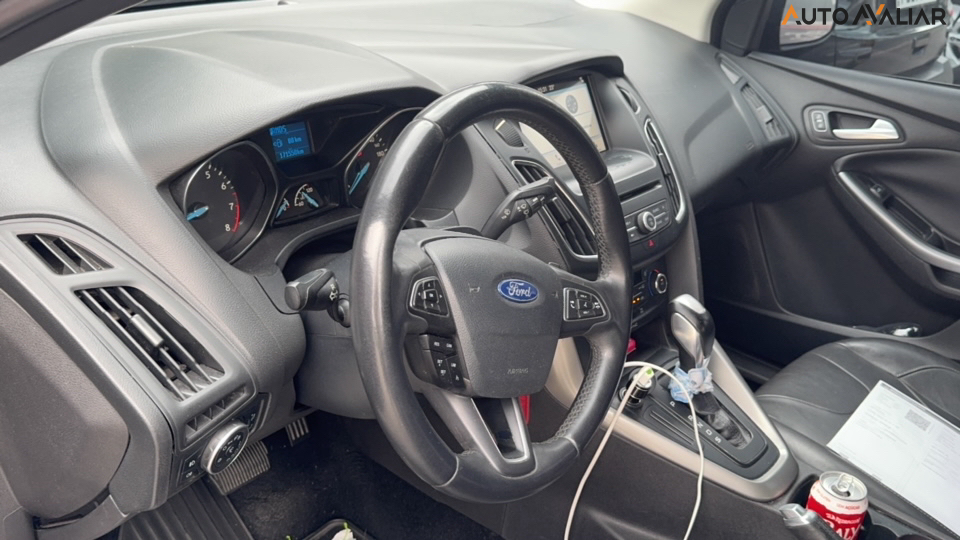 FORD FOCUS 2.0 SE 16V FLEX 4P POWERSHIFT