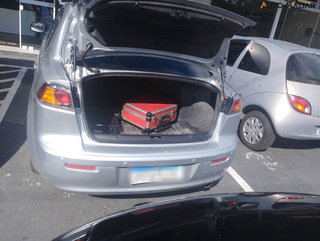 MITSUBISHI LANCER 2.0 16V-CVT