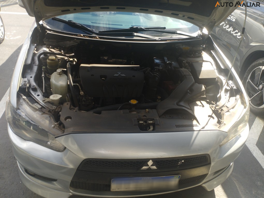 MITSUBISHI LANCER 2.0 16V-CVT
