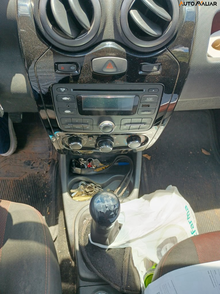 RENAULT SANDERO 1.6 STEPWAY 16V FLEX 4P MANUAL