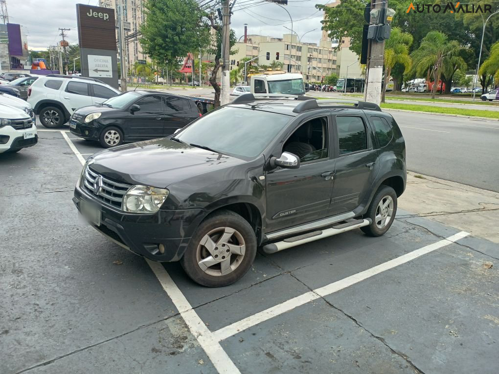 RENAULT DUSTER 2.0 DYNAMIQUE 4X2 16V FLEX 4P AUTOMATICO