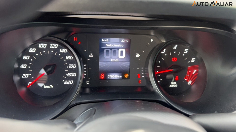 FIAT ARGO 1.3 FIREFLY FLEX TREKKING MANUAL