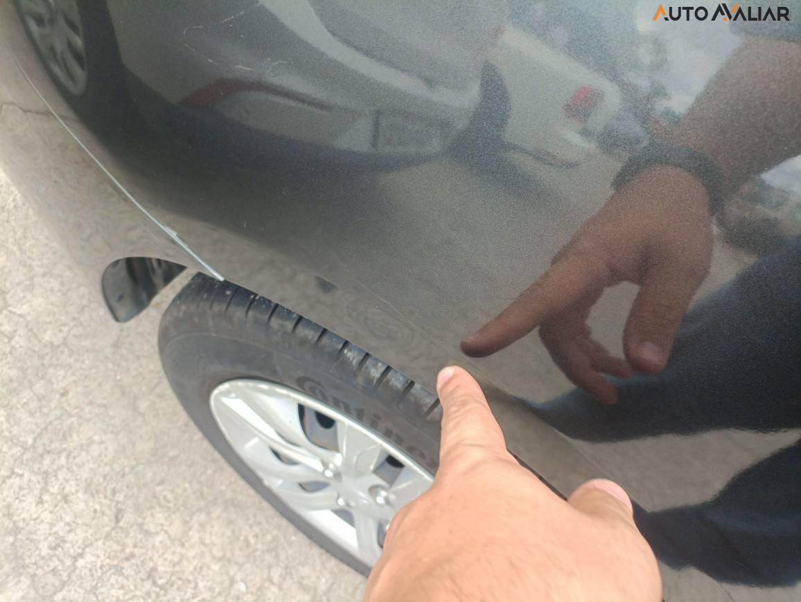 HYUNDAI HB20S 1.6 COMFORT PLUS 16V FLEX 4P AUTOMATICO