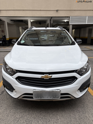 CHEVROLET ONIX 1.4 MPFI ACTIV 8V FLEX 4P AUTOMATICO