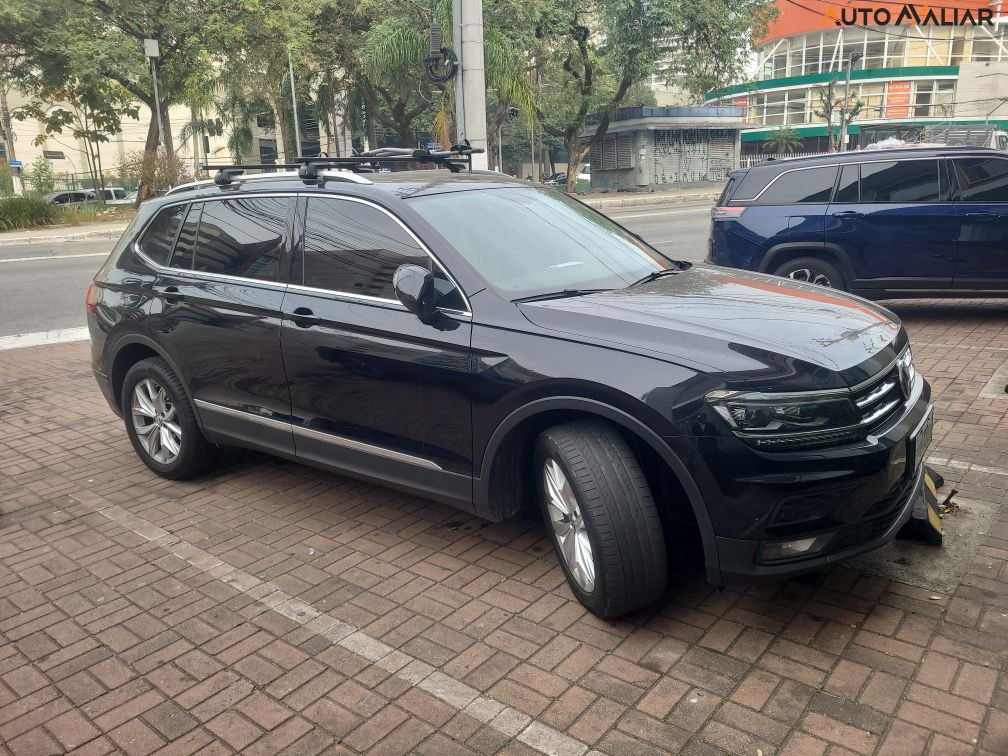 VOLKSWAGEN TIGUAN 1.4 250 TSI TOTAL FLEX ALLSPACE COMFORTLINE TIPTRONIC