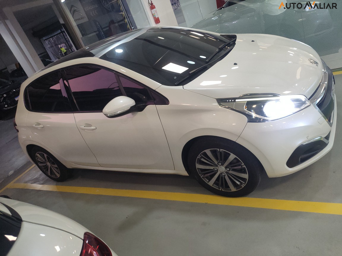 PEUGEOT 208 1.6 GRIFFE 16V FLEX 4P AUTOMATICO