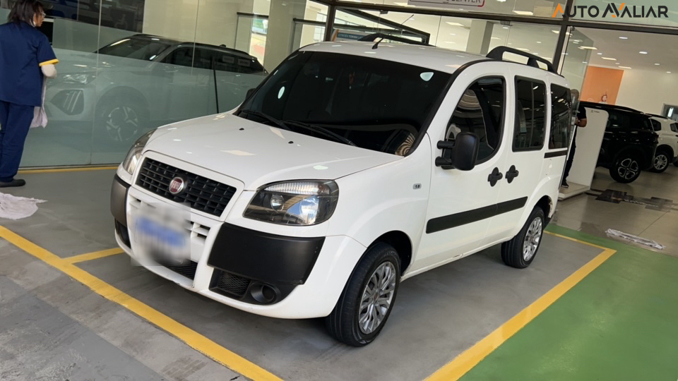 FIAT DOBLO 1.8 MPI ESSENCE 16V FLEX 4P MANUAL